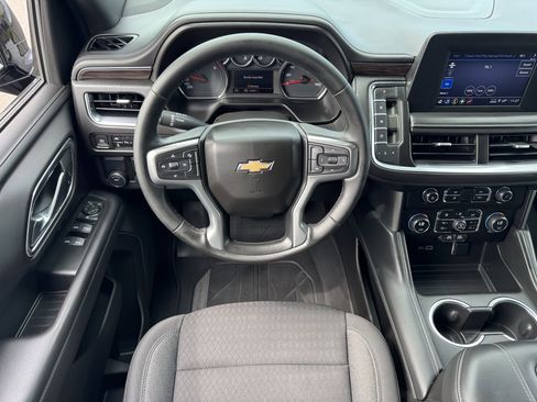 Used 2023 Chevrolet Tahoe LS RWD image 19