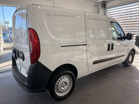 Used 2021 RAM ProMaster City Tradesman image 8