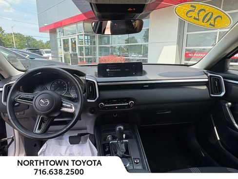 Used 2025 MAZDA CX-50 AWD 2.5 S w/ Preferred Package image 13