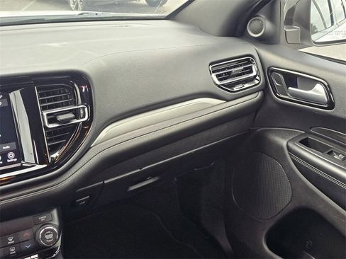 Used 2021 Dodge Durango SXT image 19