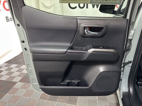 Used 2023 Toyota Tacoma TRD Off-Road image 18