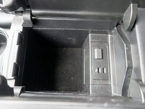 Used 2023 MAZDA CX-9 Touring image 37