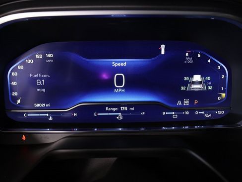 Used 2023 Chevrolet Suburban RST w/ Luxury Package image 4