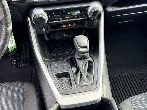 Certified 2023 Toyota RAV4 LE image 17