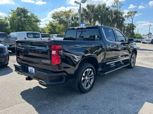 Used 2024 Chevrolet Silverado 1500 High Country AWD/4WD image 7