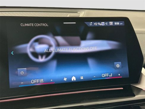 New 2026 BMW X2 xDrive28i w/ Technology Package AWD/4WD image 15