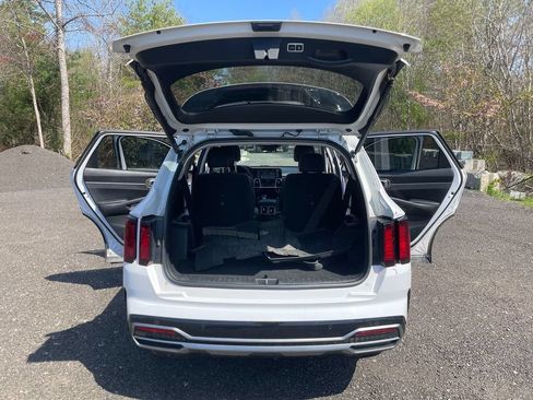 Used 2021 Kia Sorento EX w/ Panoramic Sunroof Package AWD/4WD image 25