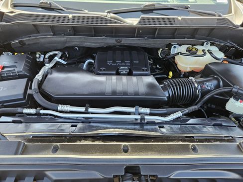 Used 2022 Chevrolet Silverado 1500 Custom image 30