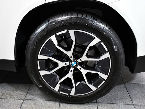 Used 2025 BMW X3 xDrive30 AWD/4WD image 8