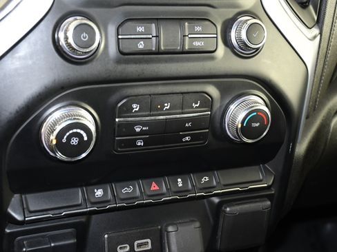 Used 2022 GMC Sierra 2500 SLE AWD/4WD image 32
