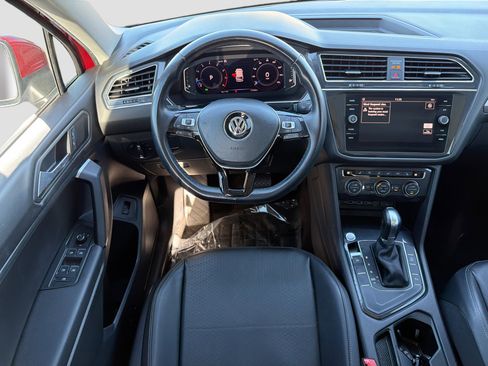 Used 2019 Volkswagen Tiguan SEL image 16