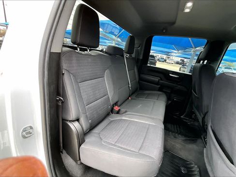 Used 2022 Chevrolet Silverado 2500 LT w/ Convenience Package image 20
