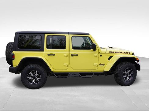 Used 2022 Jeep Wrangler Unlimited Rubicon AWD/4WD image 3