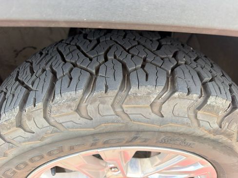 Used 2023 GMC Sierra 1500 Denali RWD image 18
