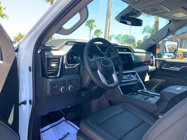 New 2026 GMC Sierra 3500 Denali AWD/4WD image 17