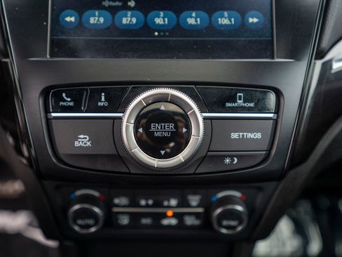 Certified 2020 Acura ILX FWD image 37