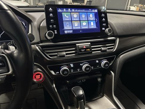 Used 2022 Honda Accord Sport image 10