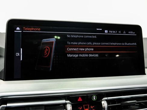 Used 2025 BMW X4 xDrive30i image 32