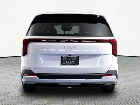 New 2026 Kia Carnival LX FWD image 5