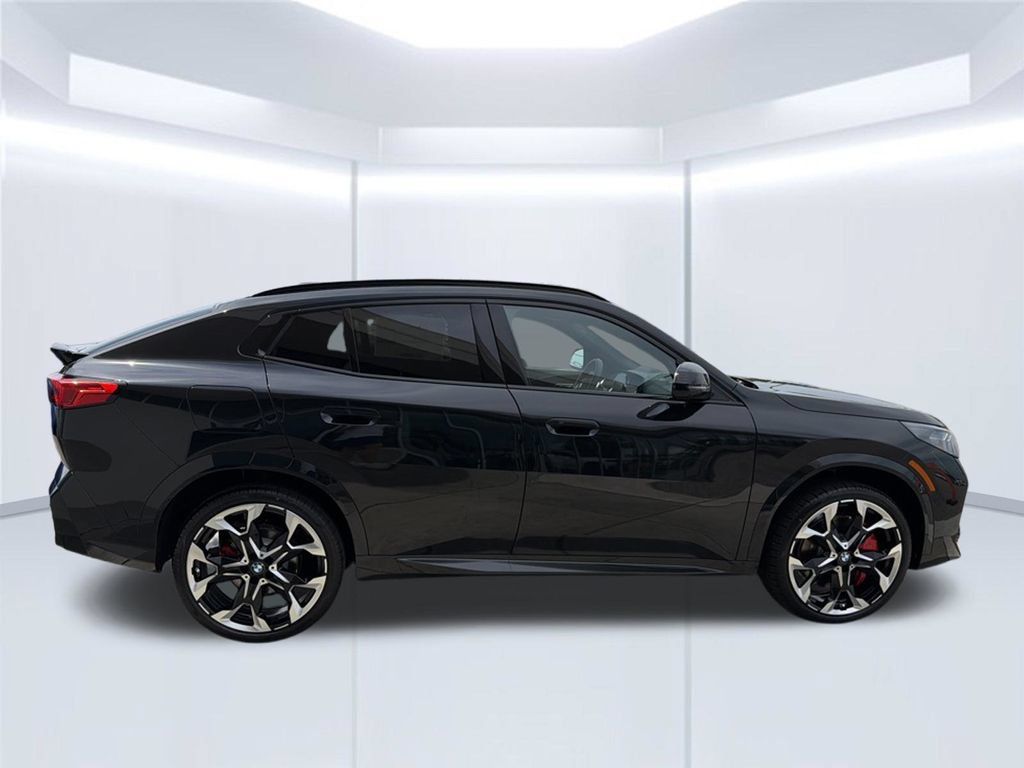 New 2026 BMW X2 xDrive28i w/ Technology Package AWD/4WD image 7