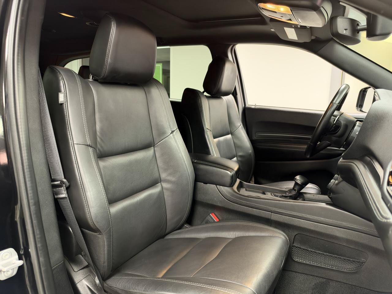 Used 2022 Dodge Durango GT w/ Blacktop Package AWD/4WD image 12