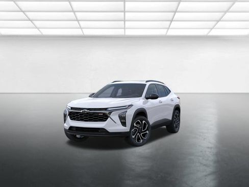 New 2026 Chevrolet Trax RS w/ Sunroof Package FWD image 9