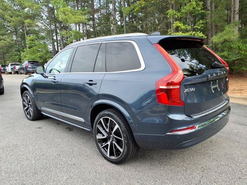 Certified 2025 Volvo XC90 B6 Plus w/ Protection Package Premier AWD/4WD image 7