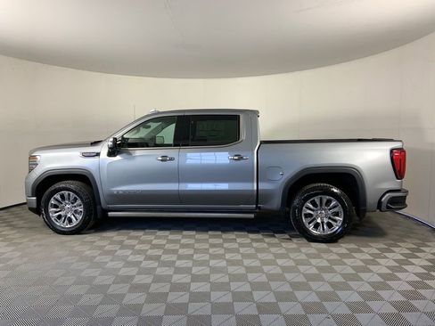 Used 2025 GMC Sierra 1500 Denali w/ Technology Package image 6