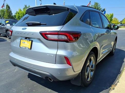 Certified 2024 Ford Escape ST-Line w/ Tech Pack #1 AWD/4WD image 4