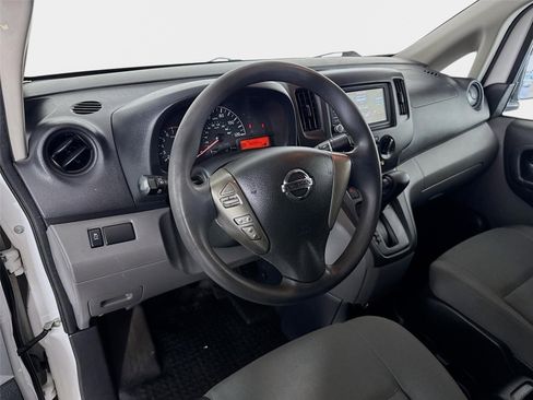 Used 2020 Nissan NV200 S FWD image 9