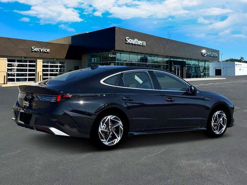 New 2026 Hyundai Sonata SEL image 9