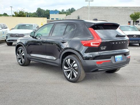 New 2026 Volvo XC40 B4 Plus w/ Protection Package Premier image 23