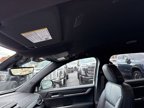 New 2026 GMC Acadia Elevation image 14