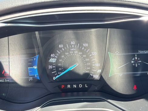 Used 2020 Ford Fusion SE FWD image 14
