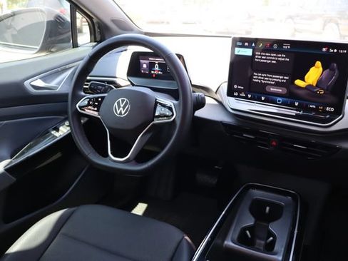 Used 2025 Volkswagen ID.4 Pro S RWD image 10