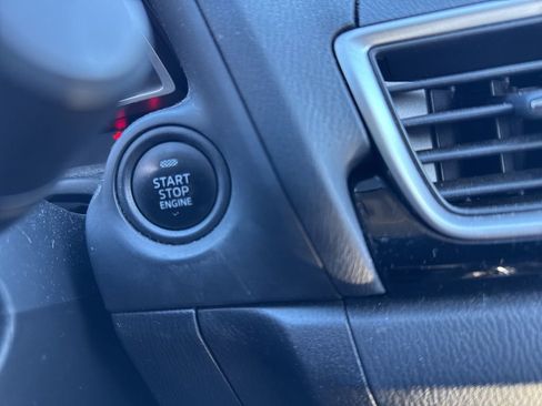 Used 2016 MAZDA MAZDA3 i Sport w/ Preferred Equipment Package image 20