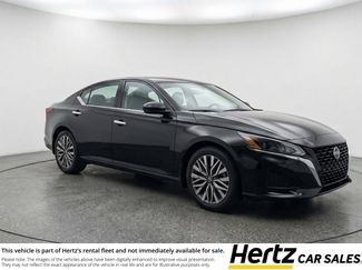 Used 2025 Nissan Altima 2.5 SV video 1