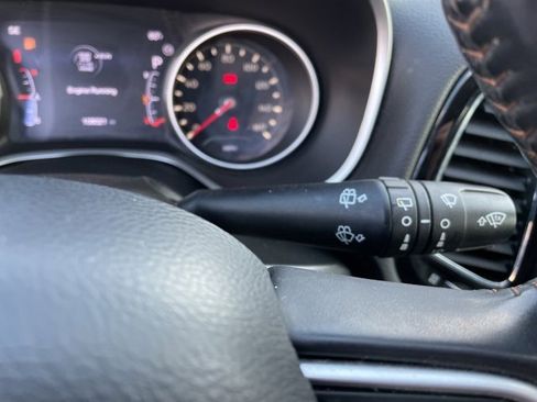 Used 2020 Jeep Compass Limited image 26