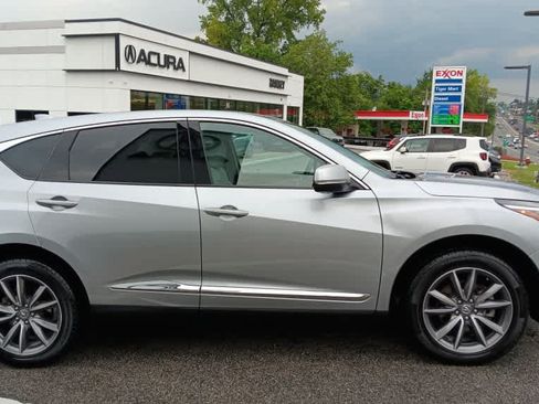 Used 2023 Acura RDX AWD w/ Technology Package image 6