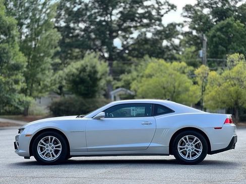Used 2014 Chevrolet Camaro LS RWD image 8