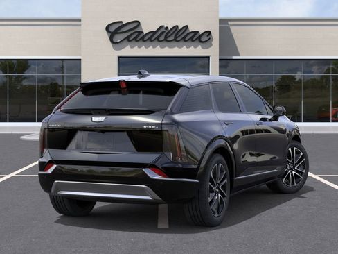 New 2026 Cadillac Optiq Sport 2 AWD/4WD image 4