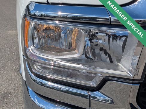 Used 2024 RAM 2500 Big Horn image 9