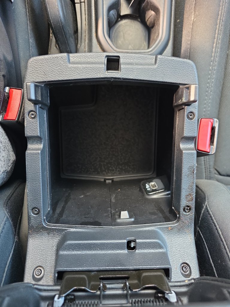 Used 2022 Jeep Gladiator Sport AWD/4WD image 36