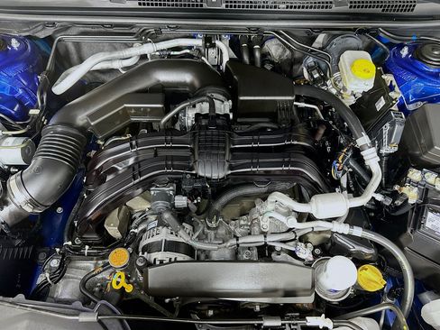 Used 2024 Subaru Crosstrek 2.5i Sport image 32