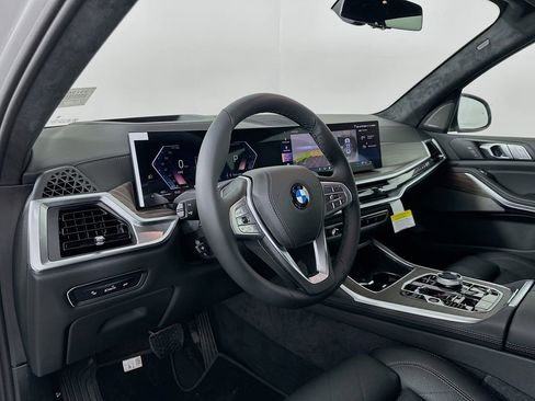New 2026 BMW X7 xDrive40i image 9