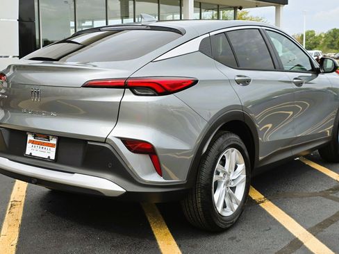 New 2026 Buick Envista Preferred image 7