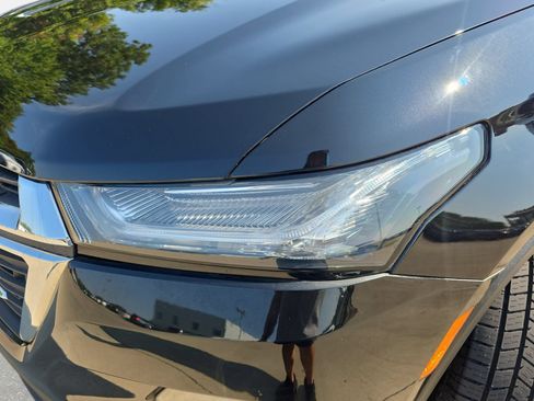 Used 2023 Chevrolet Traverse LT w/ LPO, Floor Liner Package FWD image 29