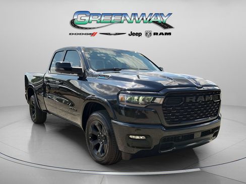 Used 2025 RAM 1500 Big Horn RWD image 1