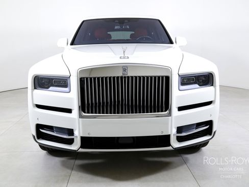 Used 2020 Rolls-Royce Cullinan image 7