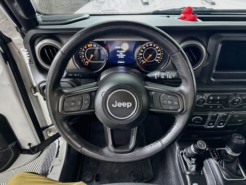 Used 2021 Jeep Wrangler Sport image 14